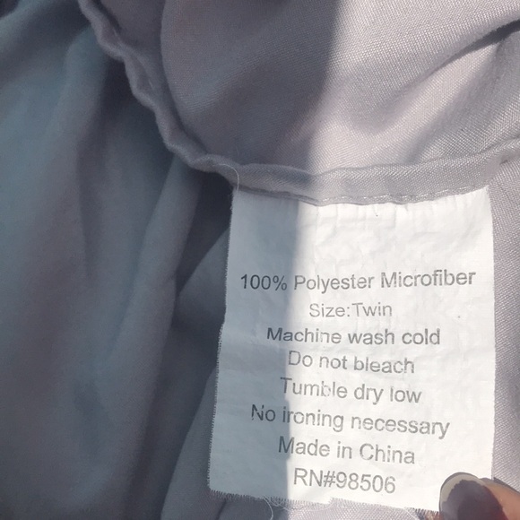 Gray twin size bed sheet set - Picture 4 of 5